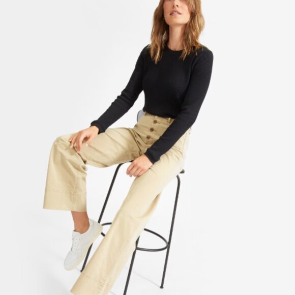 Everlane The Organic Cotton Waffle Tee Long Sleeve Shirt in Washed Black - Picture 2 of 7